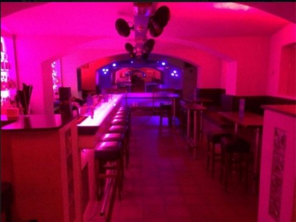照片: Catacombe Club