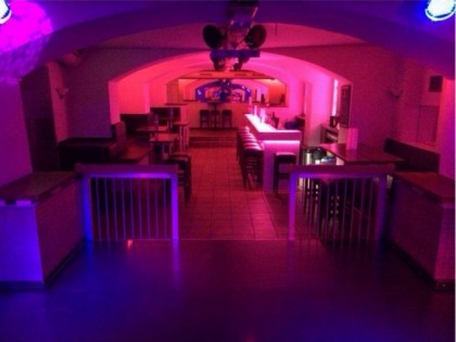 照片: Catacombe Club